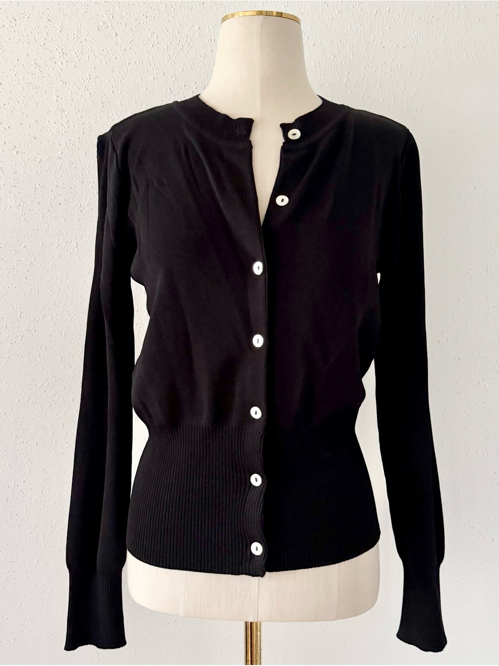 CYRUS Crew Neckline Knit Cardigan Black Button Front Ribbed Hem Women's Size XS